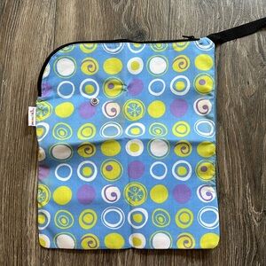 Munchkin Go Wet/Dry Diaper Bag